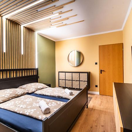 Grand Apartmanhaz Денешдиаш Экстерьер фото