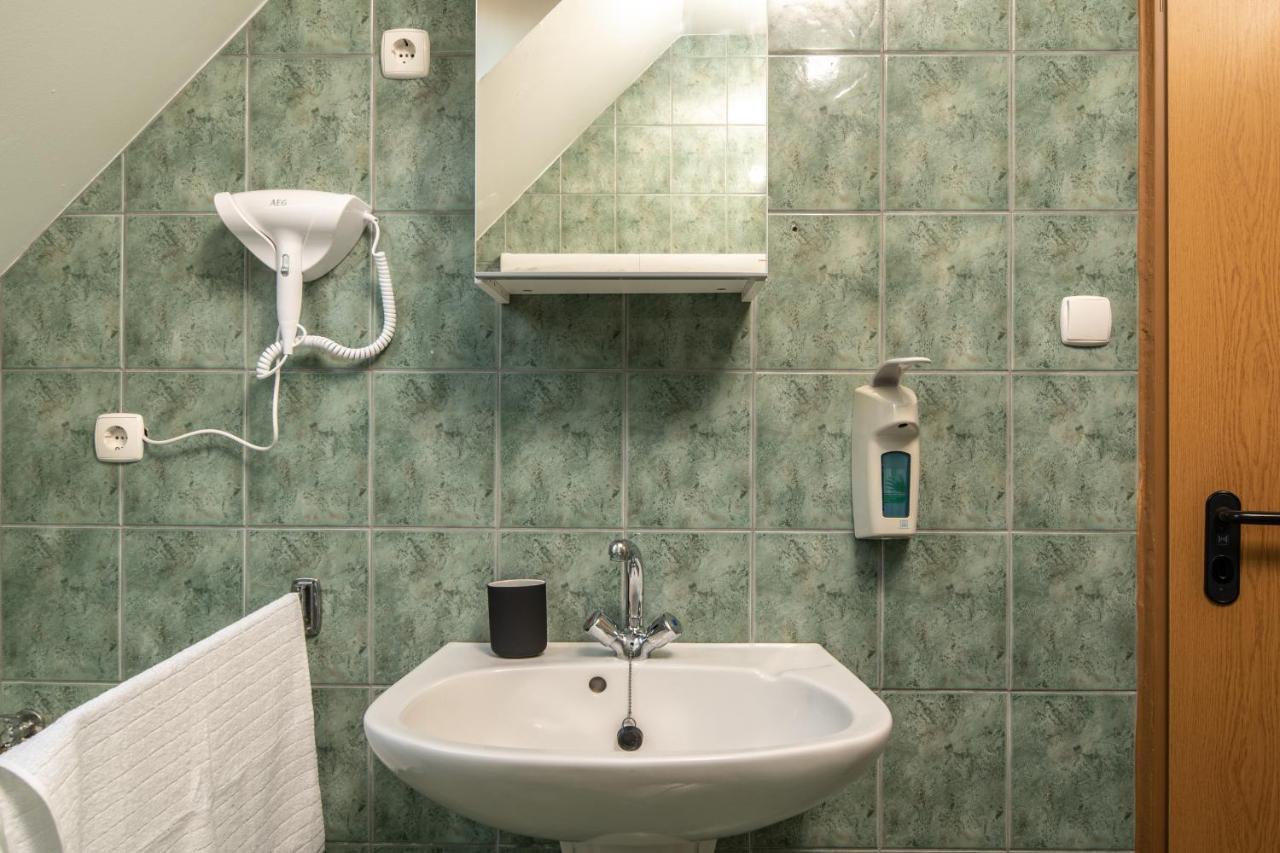 Grand Apartmanhaz Денешдиаш Экстерьер фото