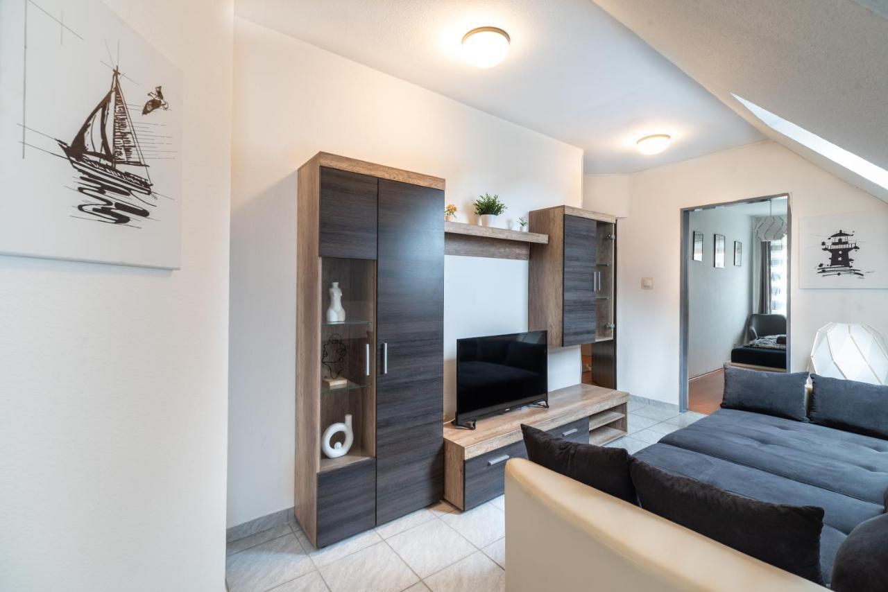 Grand Apartmanhaz Денешдиаш Экстерьер фото