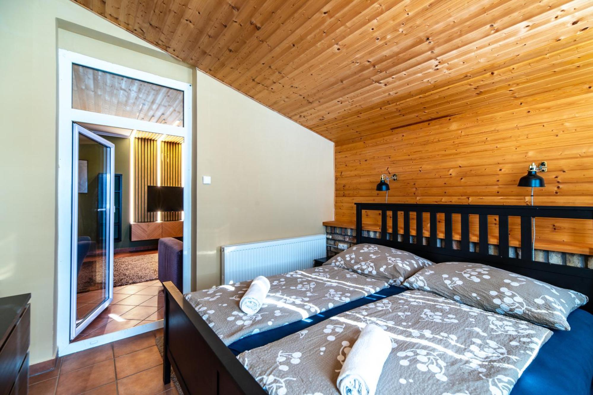 Grand Apartmanhaz Денешдиаш Экстерьер фото